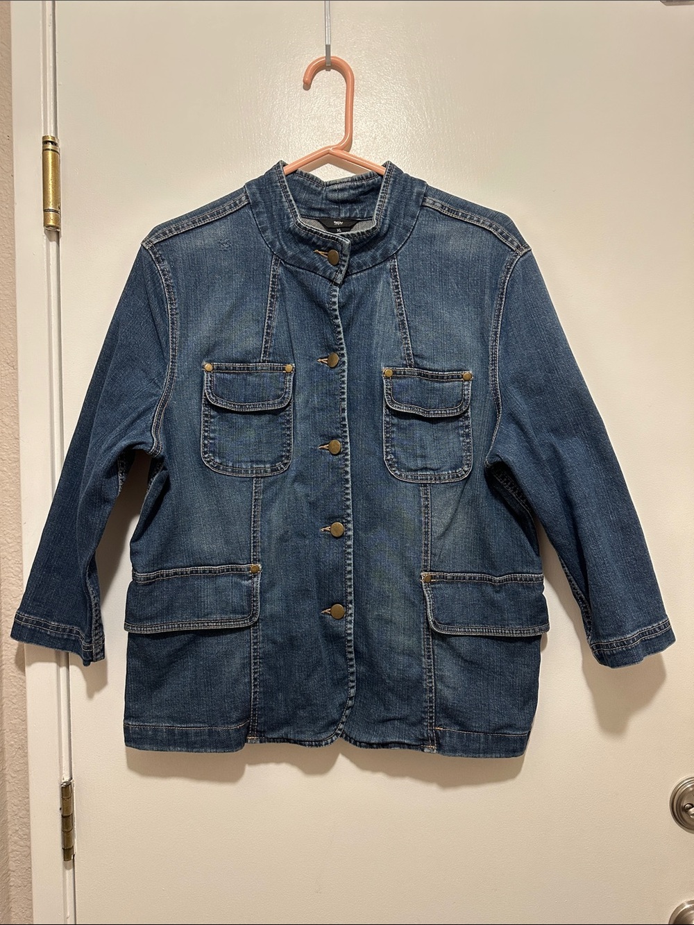 Mossimo Blue Denim Jacket - Women's